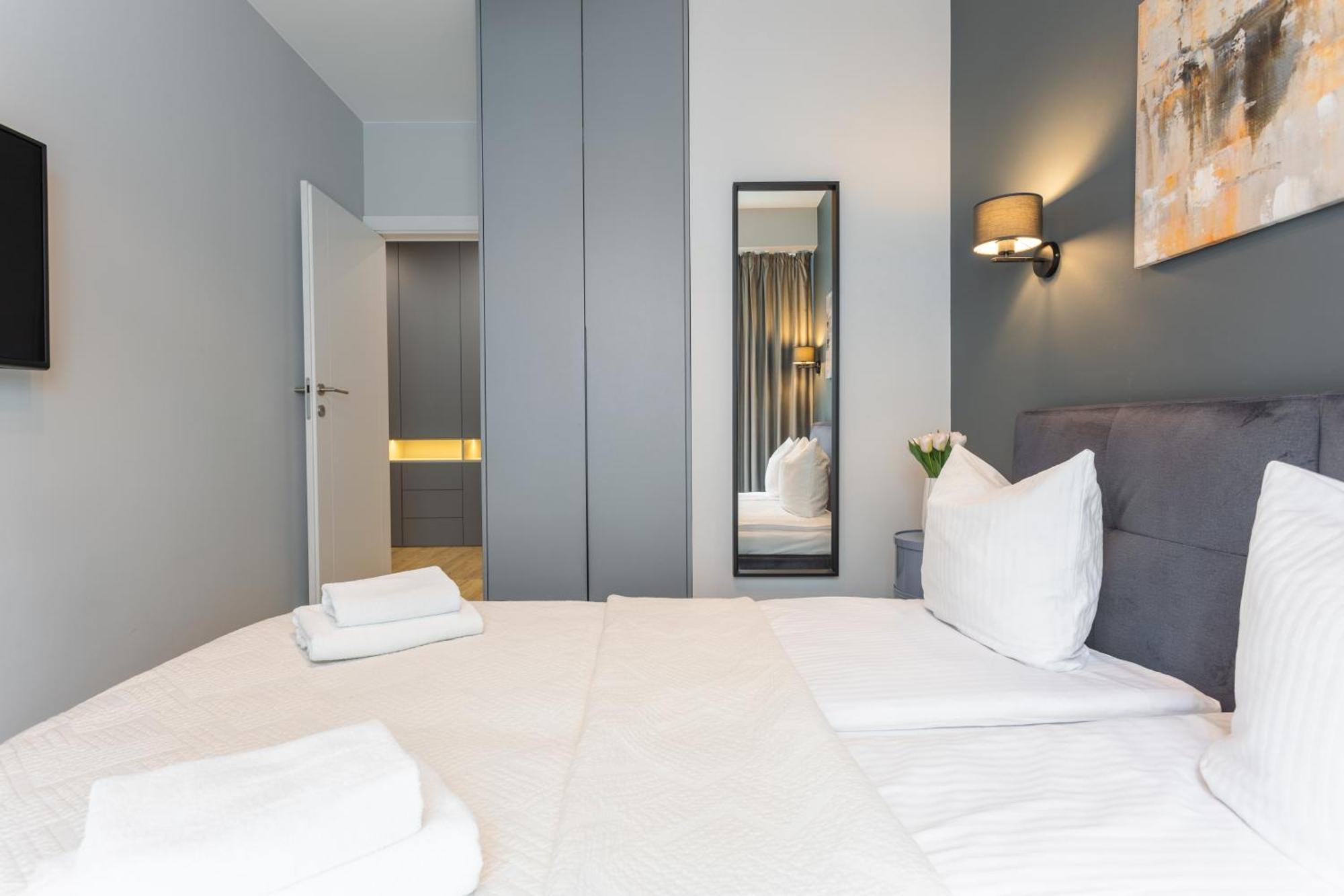 Golden Apartments Warsaw - Luxury Building With Terrace On The Roof - Sienna Str Εξωτερικό φωτογραφία